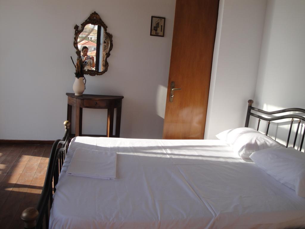 Villa Chrysodimi Chalki Town Chambre photo