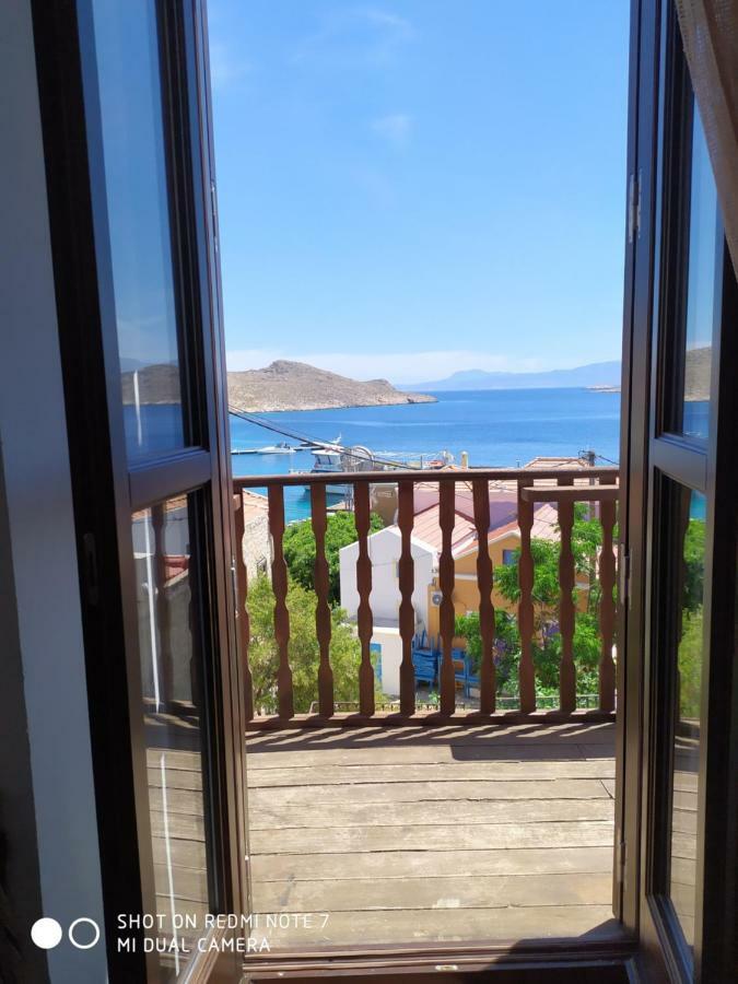Villa Chrysodimi Chalki Town Extérieur photo