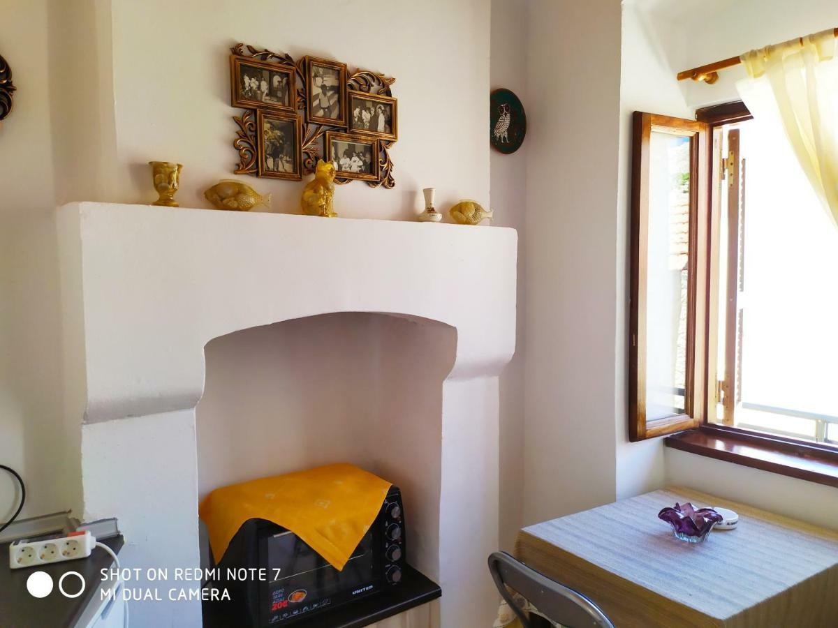 Villa Chrysodimi Chalki Town Extérieur photo